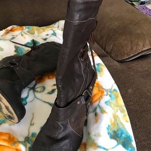 Brown boots from kohl’s worn 2 times